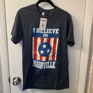 I Believe in Nashville Tshirt S